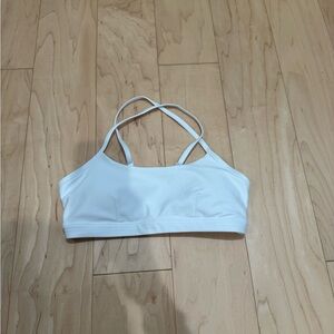 Alo cross back sports bra